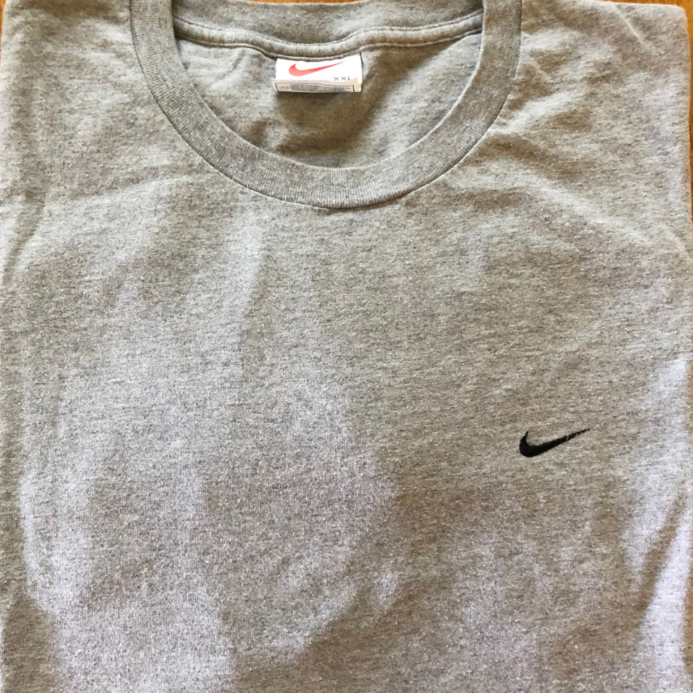 Mens Nike Swoosh Logo SS T-Shirt Tee Grey EUC
